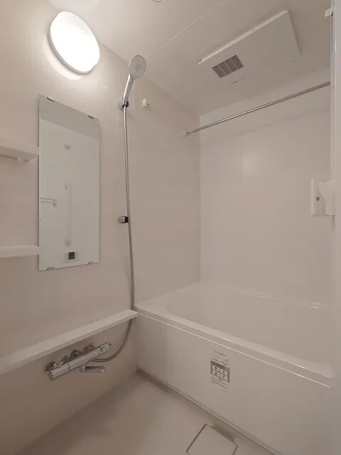 Brookside Residence Kiba - Interior - ["Flooring", "Floor", "Plumbing fixture"]