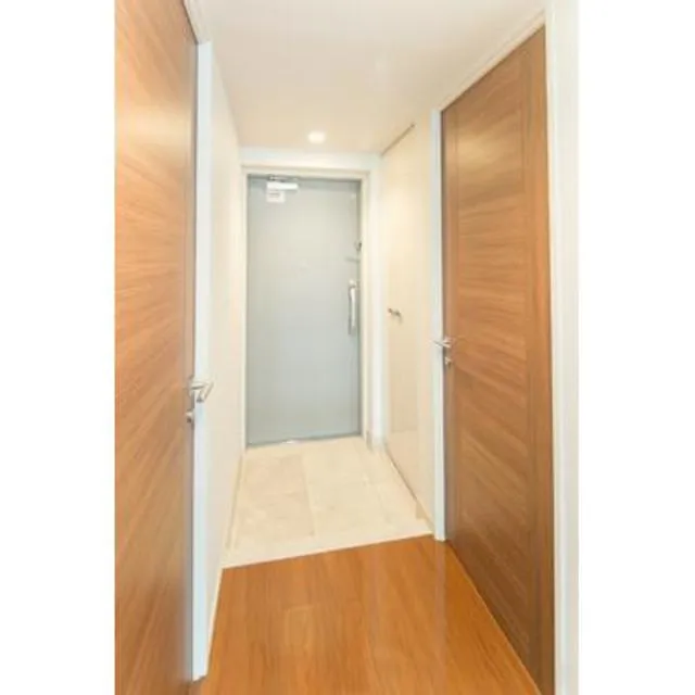 Riverte Tsukishima - Interior - ["Property", "Door", "Fixture"]