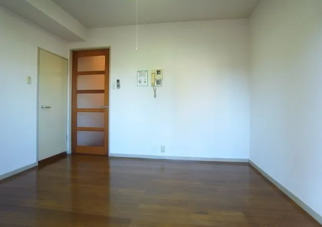 Green Capital Chitose Funabashi - Interior - ["Flooring", "Floor", "Wood flooring"]