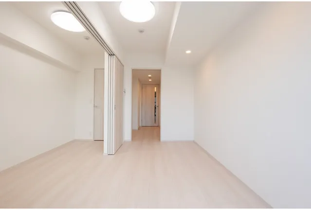 Comforia Liv Toyosu Canal - Interior - ["Flooring", "Floor", "Wood flooring"]