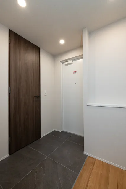 EDIT Nishi-Ikebukuro - Interior - ["Flooring", "Floor", "Wall"]