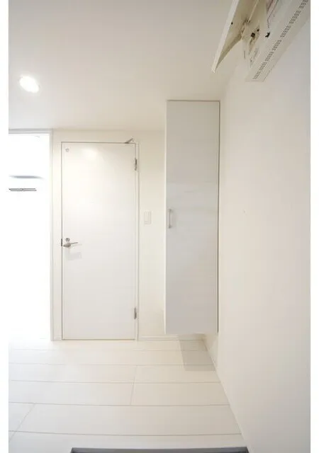 Room Magome - Interior - ["Wall", "Flooring", "Wood"]