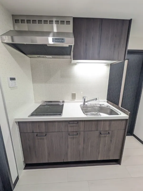 Park Flats Shibuya Daikanyama - Interior - ["Floor", "Plumbing fixture", "Sink"]