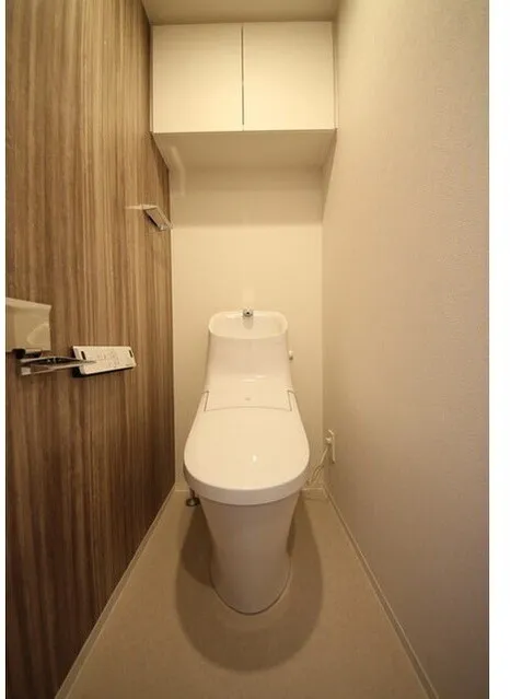 Harmony Residence Shinjuku Yotsuya - Interior - ["Flooring", "Floor", "Toilet seat"]