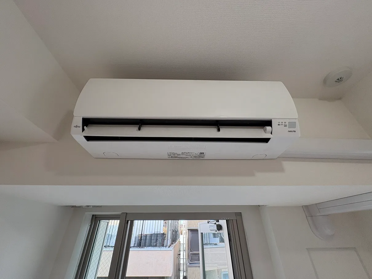 Gran Casa Sumiyoshi III - Interior - ["Electronic device", "Ceiling", "Home appliance"]