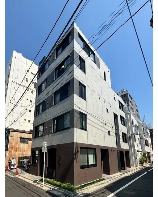 FARE Okachimachi - Exterior - ["Daylighting", "Brutalist architecture"]
