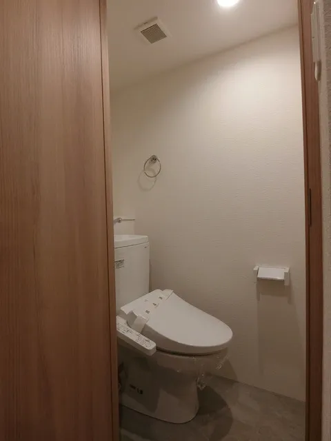 BRICK RESIDENCE Meguro Honcho - Interior - ["Flooring", "Plumbing fixture", "Floor"]