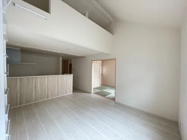 Kolet Itabashi Yotsuba #04 - Interior - ["Flooring", "Floor", "Wood"]