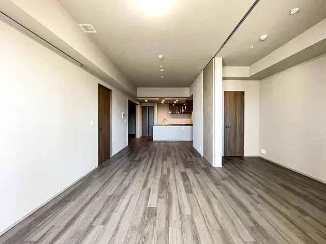 Royal Parks Ariake - Interior - ["Flooring", "Floor", "Wood"]