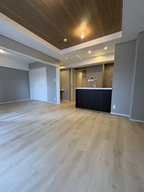 Residia Bunkyo Otowa - Interior - ["Flooring", "Floor", "Wood flooring"]