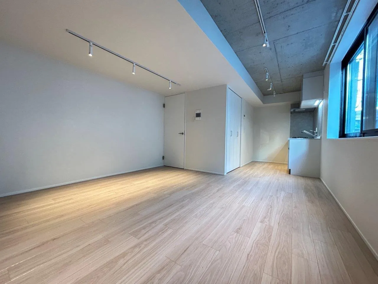 LiveFlat Higashi Koenji II - Interior - ["Flooring", "Floor", "Wood flooring"]