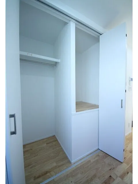Sasazuka Flats - Interior - ["Property", "Fixture", "Wood"]
