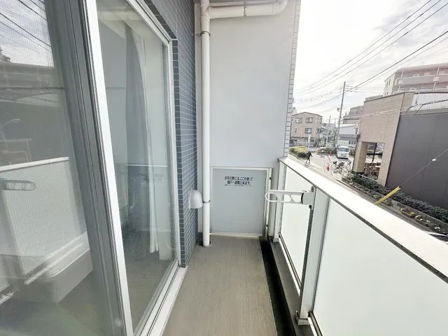 Dearly Awesome Tokyo South Palace - Interior - ["Apartment", "Balcony", "Glass"]