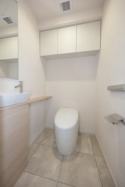 Park Homes Bunkyo Hakusan Hill Terrace - Interior - ["Toilet seat", "Flooring", "Floor"]