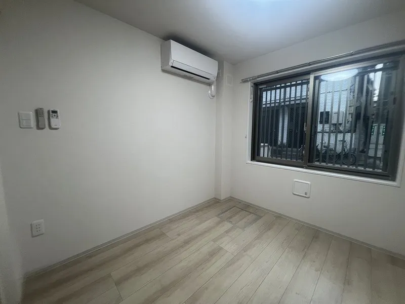 Aglaia Kanamecho - Interior - ["Floor", "Flooring", "Apartment"]