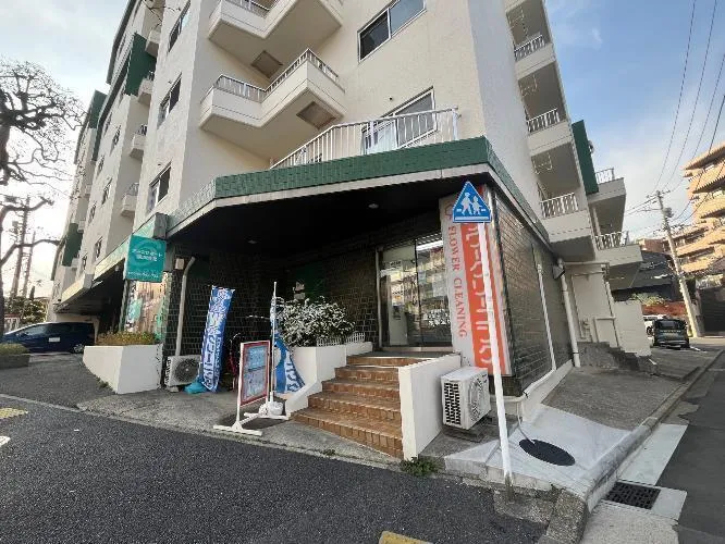 Palos Okurayama, Room C