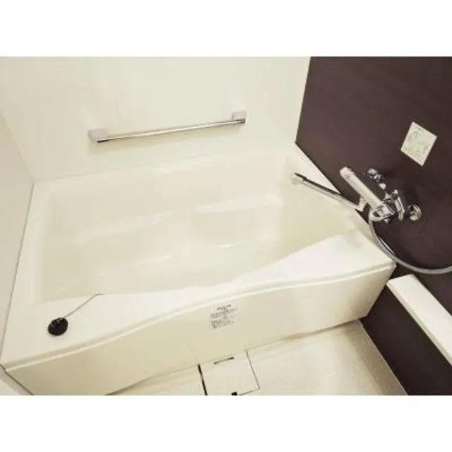 Park Axis Kiba - Interior - ["Plumbing fixture", "Bathroom", "Rectangle"]