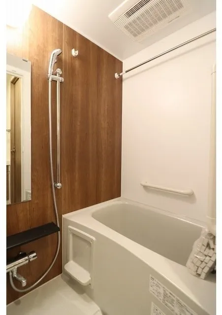 Chef Rule Shin Okachimachi II - Interior - ["Flooring", "Plumbing fixture", "Floor"]
