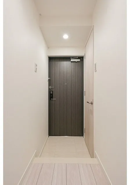 Comforia Liv Bunkyo Gokokuji - Interior - ["Wood", "Flooring", "Floor"]