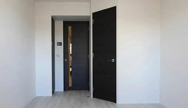 Blanciesta Morishita - Interior - ["Wood", "Door", "Flooring"]