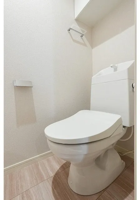 Well Square Hatagaya - Interior - ["Toilet seat", "Toilet", "Plumbing fixture"]