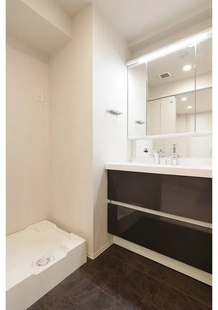 Presagio - Interior - ["Property", "Room", "Bathroom"]