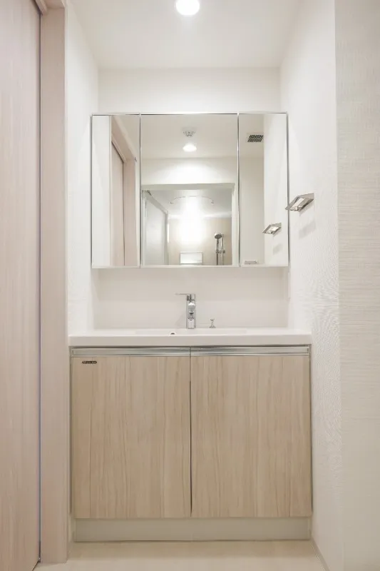 Due Nippori III - Interior - ["Flooring", "Interior design", "Floor"]