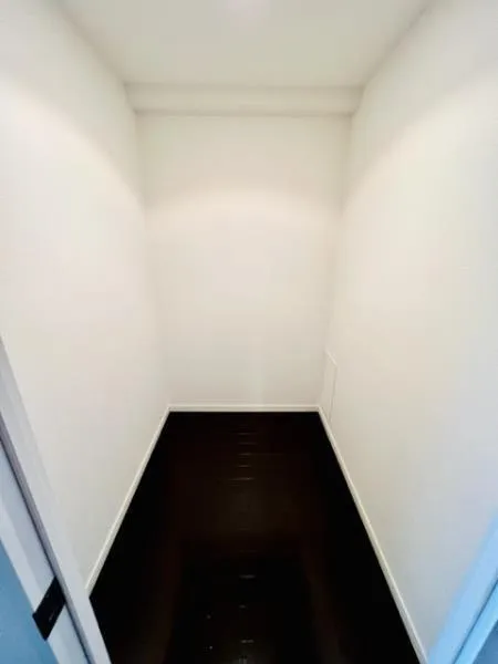 Brillia Ist Sangenjaya Blossom Terrace - Interior - ["Fixture", "Wood", "Rectangle"]