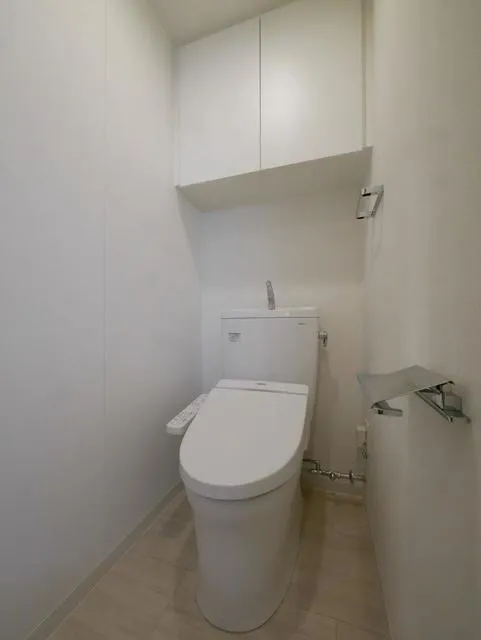 Rubia Akasaka - Interior - ["Bathroom", "Toilet", "Property"]