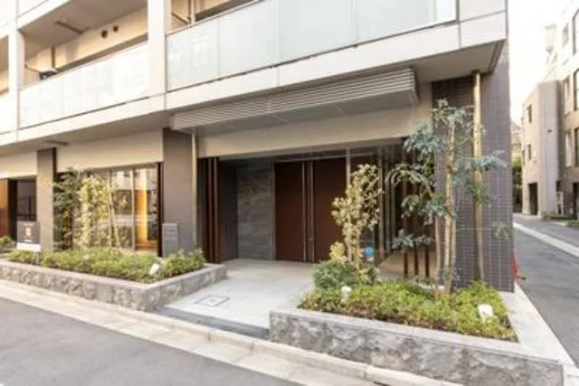 Seresa Higashi Nihombashi - Exterior - ["Plant", "Building", "Door"]