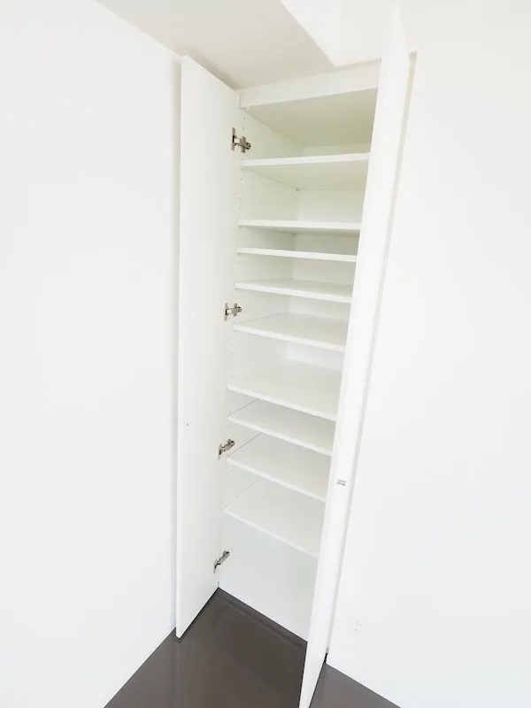 Residia Meguro Ⅲ - Interior - ["Fixture", "Door", "Wood"]