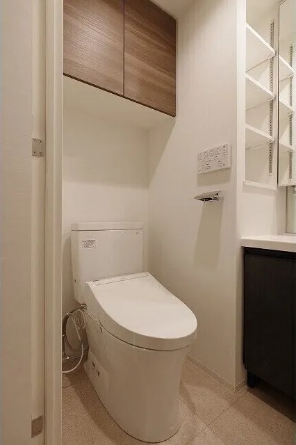 SUNIVAS Iidabashi - Interior - ["Plumbing fixture", "Property", "Toilet seat"]