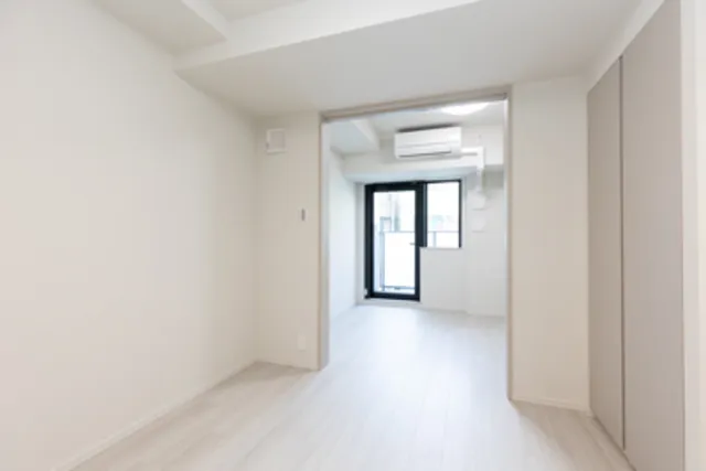 N's Park Residence Morishita - Interior - ["Building", "Window", "Hall"]