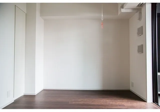 Comforia Shibuya West - Interior - ["Rectangle", "Wood", "Grey"]