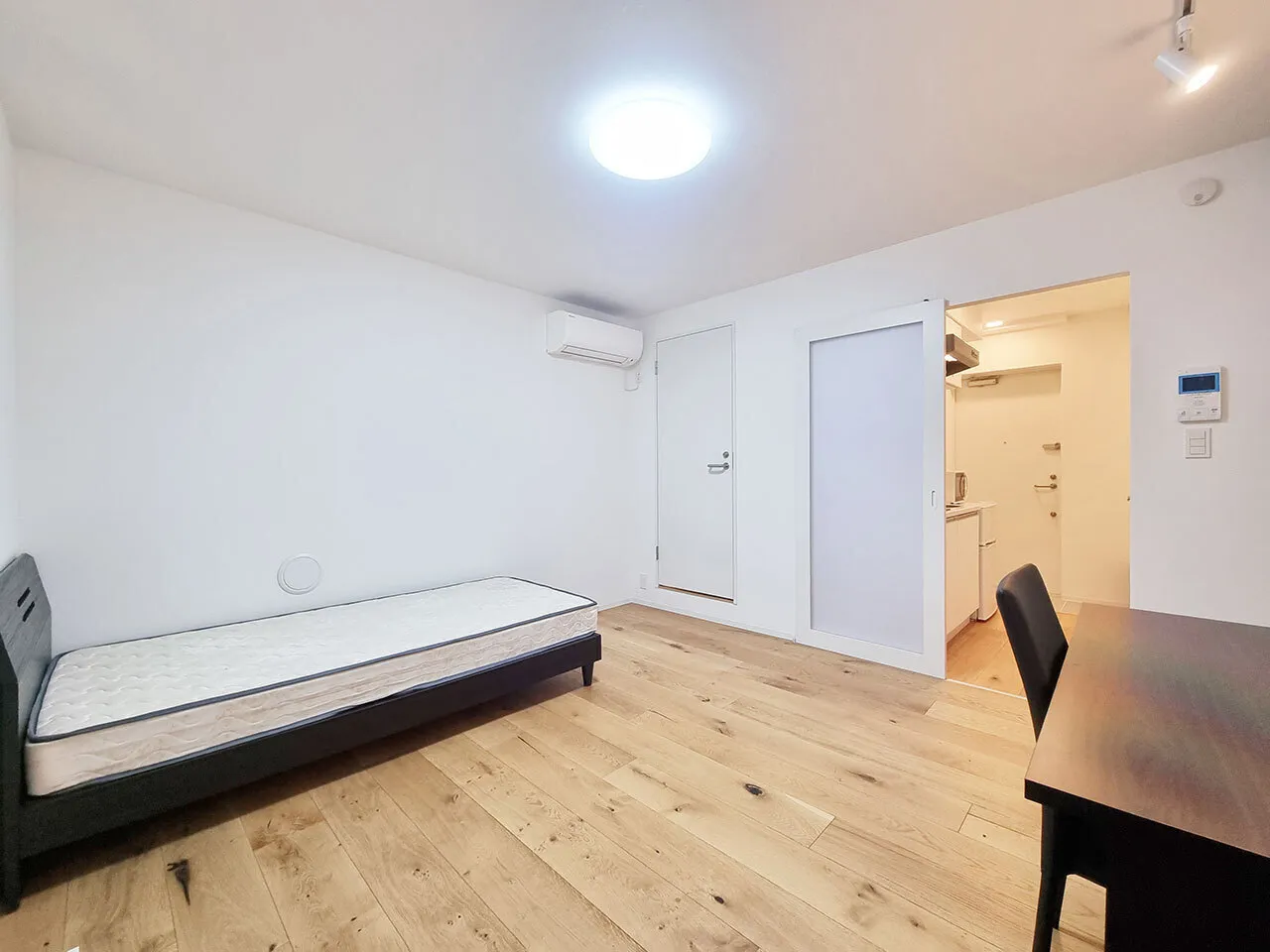 Mynavi STAY Tachiaigawa 2 - Interior - ["Flooring", "Floor", "Wood"]