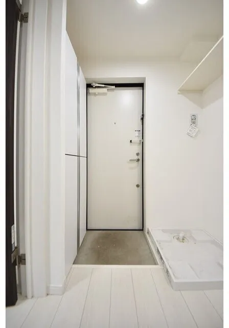 Soleil Kojiya - Interior - ["Wall", "Flooring", "Wood"]