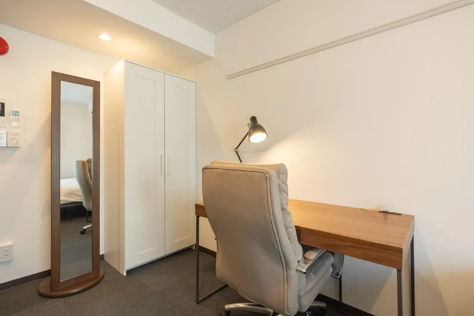 Hmlet Shinjuku Kawadacho - Interior - ["Furniture", "Interior design", "Flooring"]