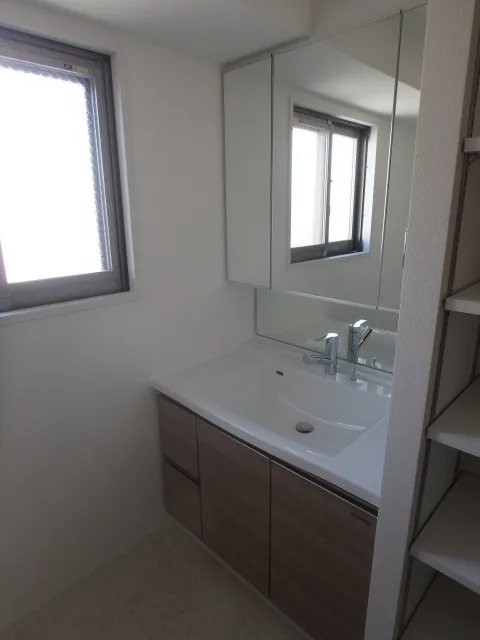 CAVANA Asakusa - Interior - ["Bathroom Sink", "Plumbing fixture", "Floor"]