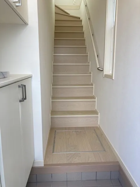 Duo Minamidai B - Interior - ["Flooring", "Floor", "Wood"]