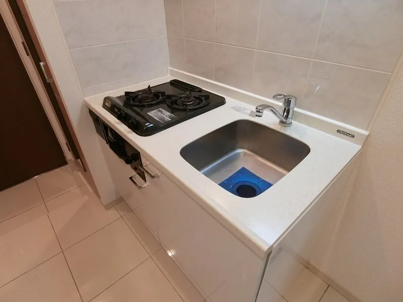 Cross Residence Kamata - Interior - ["Plumbing fixture", "Wood flooring", "Plumbing"]