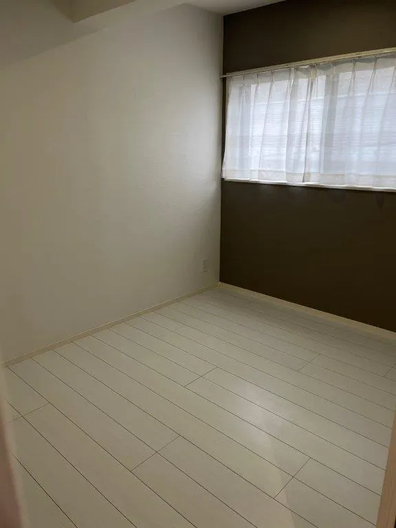 LiveFlat Togoshi - Interior - ["Wood", "Shade", "Window"]