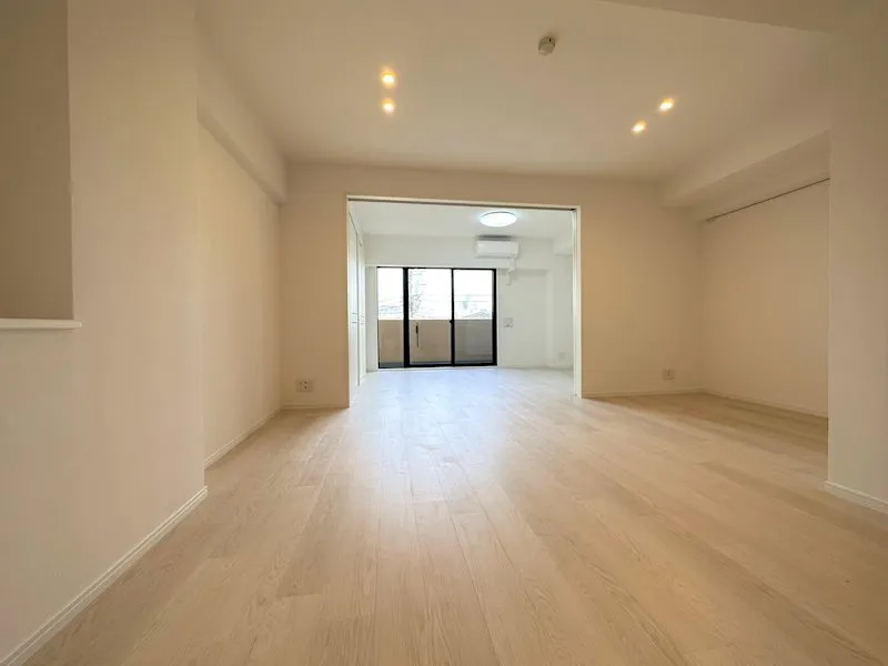 Gramercy Ebisu - Interior - ["Building", "Wood", "Hall"]