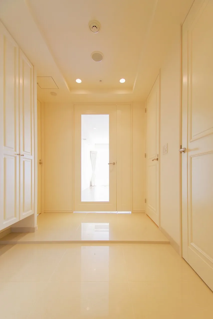 Central Park Tower La Tour Shinjuku - Interior - ["Floor", "Flooring", "Wall"]