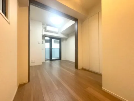 Grand Paseo Kiyosumi Shirakawa II - Interior - ["Flooring", "Floor", "Ceiling"]