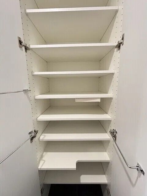 Asyl Court Nerima Nakamurabashi - Interior - ["Shelving", "Shelf", "Cupboard"]