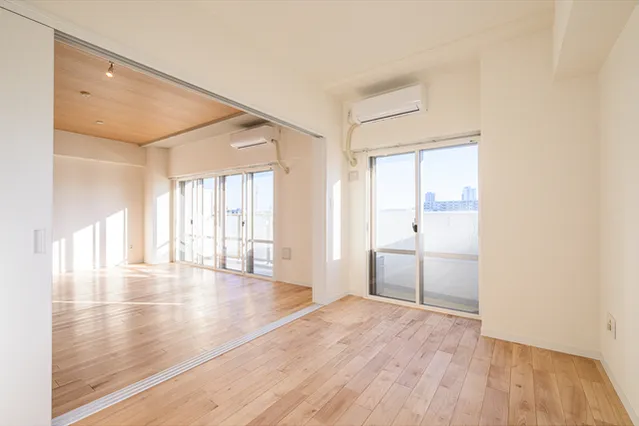 Prime Urban Nishi-Nippori - Interior - ["Flooring", "Wood flooring", "Floor"]