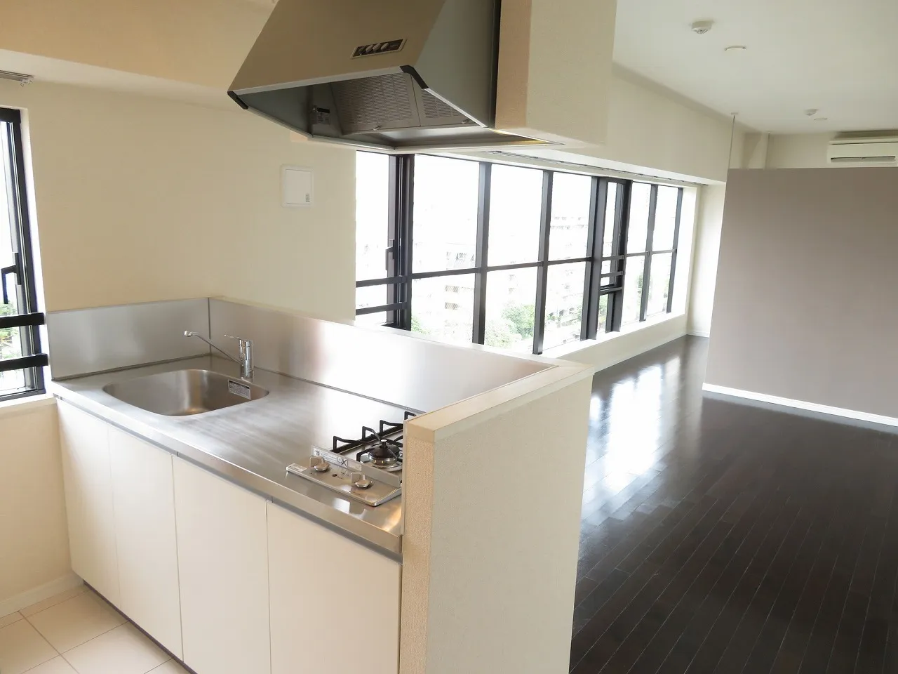 Will Terrace Kachidoki - Interior - ["Flooring", "Floor", "Interior design"]