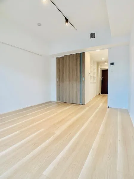 YOU I COURT - Interior - ["Hall", "Wood", "Building"]