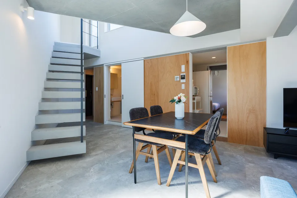 Hmlet Bunkyo Korakuen - Interior - ["Interior design", "Flooring", "Ceiling"]