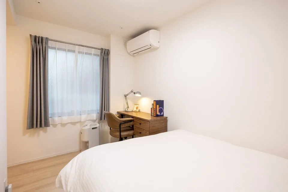 Hmlet Sangenjaya II - Interior - ["Wood", "Interior design", "Bedroom"]